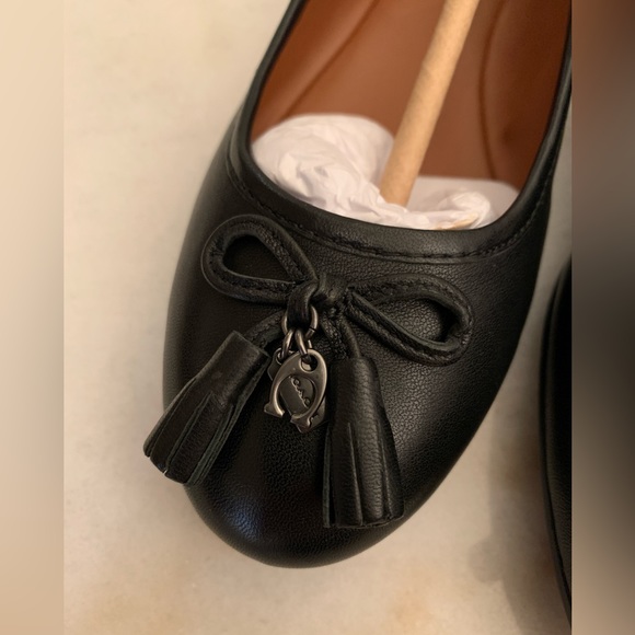 Unworn Coach Black Ballet Flats - Picture 3 of 6